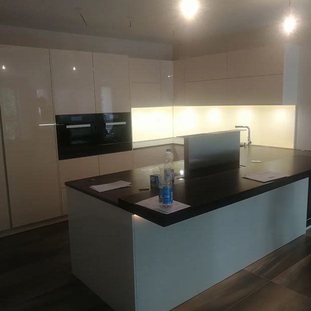 Kitchen work, Amsterdam