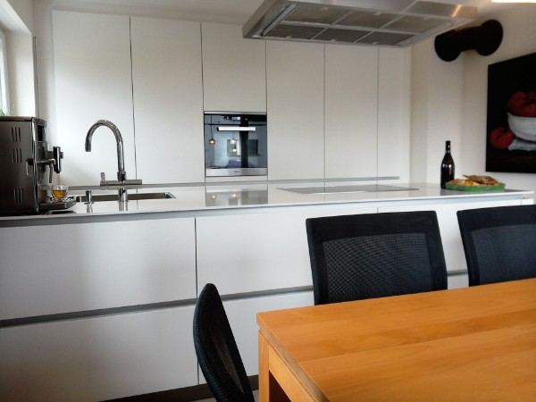 Kitchen work, Amsterdam