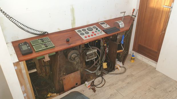 Boat work, Amsterdam
