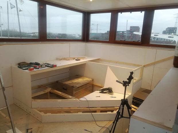 Boat work, Amsterdam